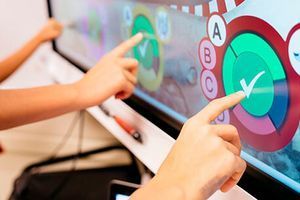 Порівняння брендів: інтерактивні панелі Promethean, SMART, Newline чи INTBOARD &ndash; що обрати для школи? фото