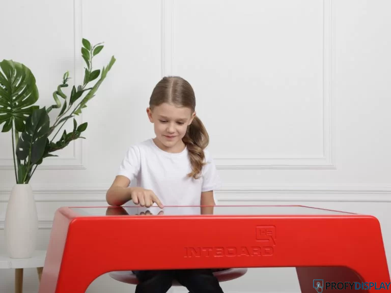 Інтерактивний стіл INTBOARD ZABAVA 2.0 32&Prime; INTBOARD-ZABAVA-2.0-32 фото