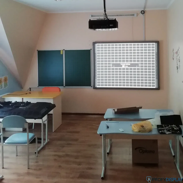 Інтерактивна дошка Intboard UT-TBI82X-TS UT-TBI82X-TS фото